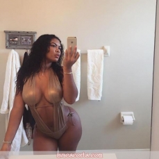 Escort ZOESEXY