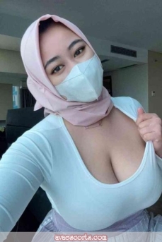 Escort Safira 