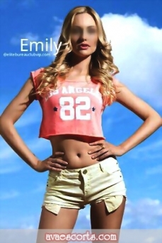 Escort Emily