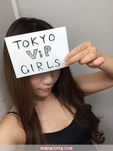 Escort Shiori