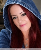 Escort Anica