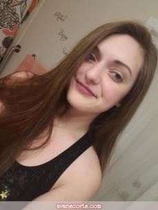 Escort Shae