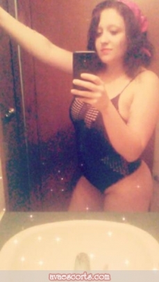 Escort Kelly C