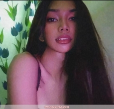 Escort Naomi