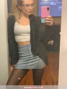 Escort Lucy Lovely 