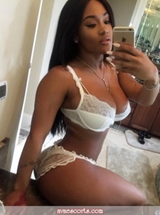 Escort Lyla