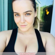 Escort Lara blondy