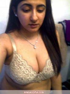 Escort Revathy