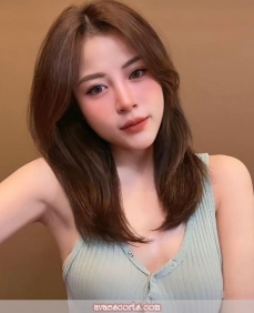 Escort Tina