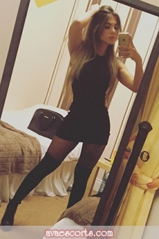 Escort Daniella