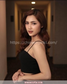 Escort Malee