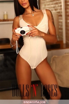 Escort Dayara