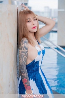 Escort Tess